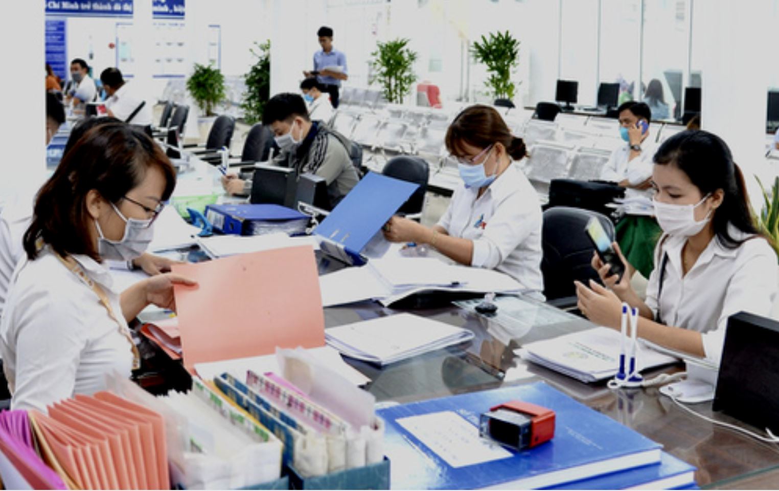 Danh sách những đối tượng được nhận thưởng tết 2025 theo Nghị định 73- Ảnh 2.