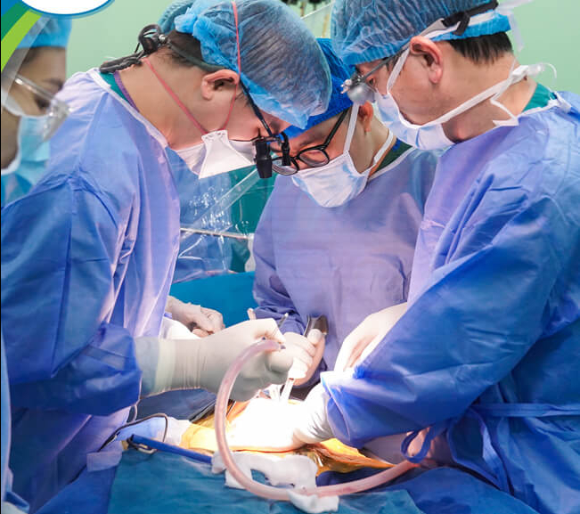Hồi sinh cuộc đời cho bé gái 12 tuổi bị suy thận mạn tính giai đoạn cuối- Ảnh 1.