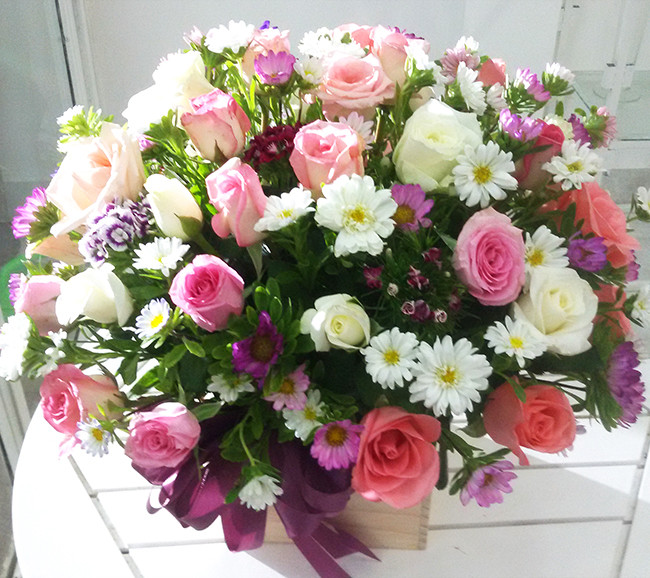 Cách cắm hoa cúc đẹp mang sung túc vào nhà cho ngày Tết 2025- Ảnh 5. Cách cắm hoa cúc đẹp mang sung túc vào nhà cho ngày Tết 2025- Ảnh 5.