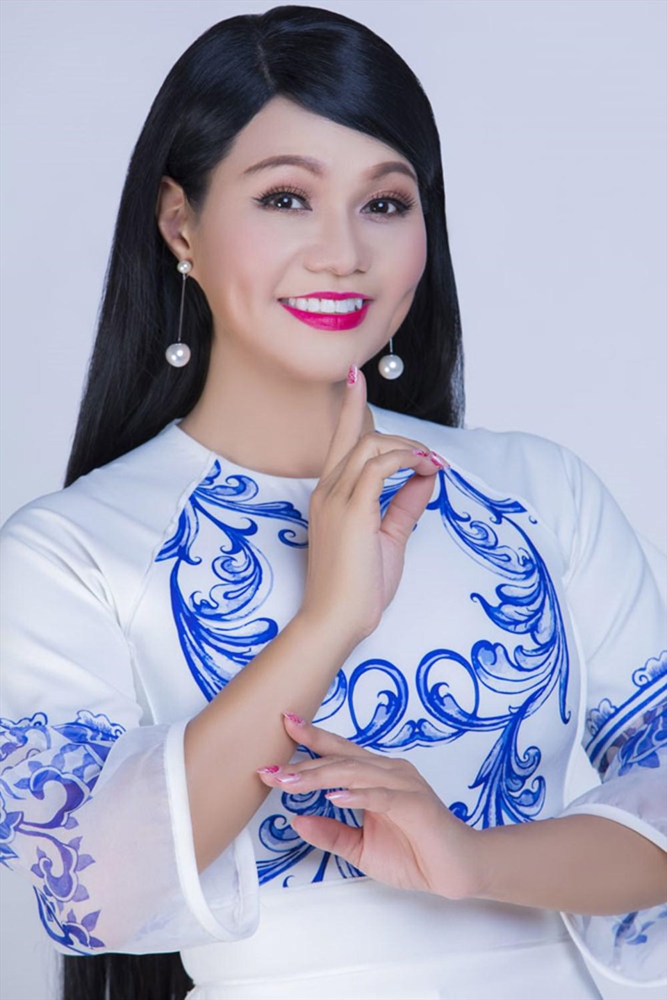Nữ NSƯT dòng nhạc cải lương vừa từ Mỹ về, mua nhà 50 tỷ mặt tiền TP.HCM là ai? - Ảnh 3.