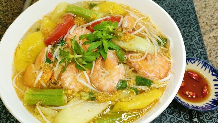 canh-chua-tom-22255670-1737682975654-1737682975739158829636.jpg