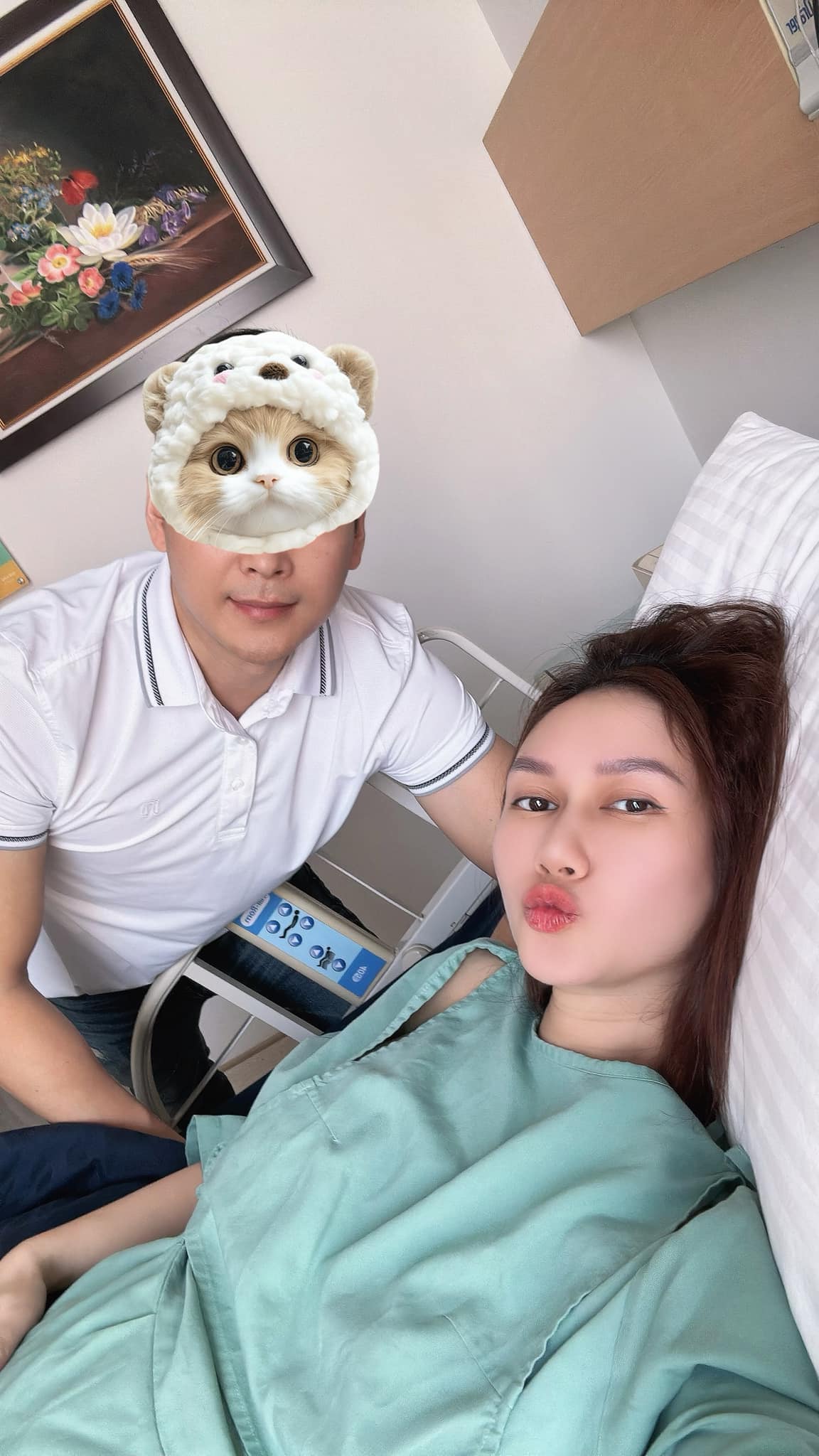 Nữ diễn viên VFC sinh con, 'nửa kia' vẫn được giấu kín- Ảnh 4.