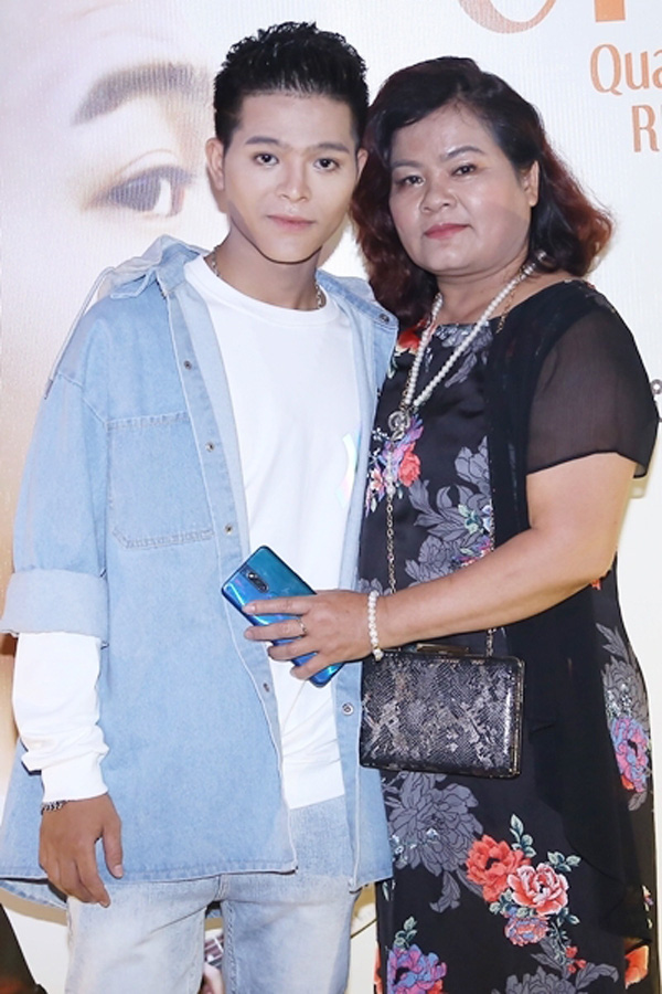 Từ Quang Anh The Voice Kids lột xác thành 'anh trai' Rhyder, cuộc sống hiện tại của trò cưng Lưu Hương Giang - Hồ Hoài Anh ra sao?- Ảnh 4.