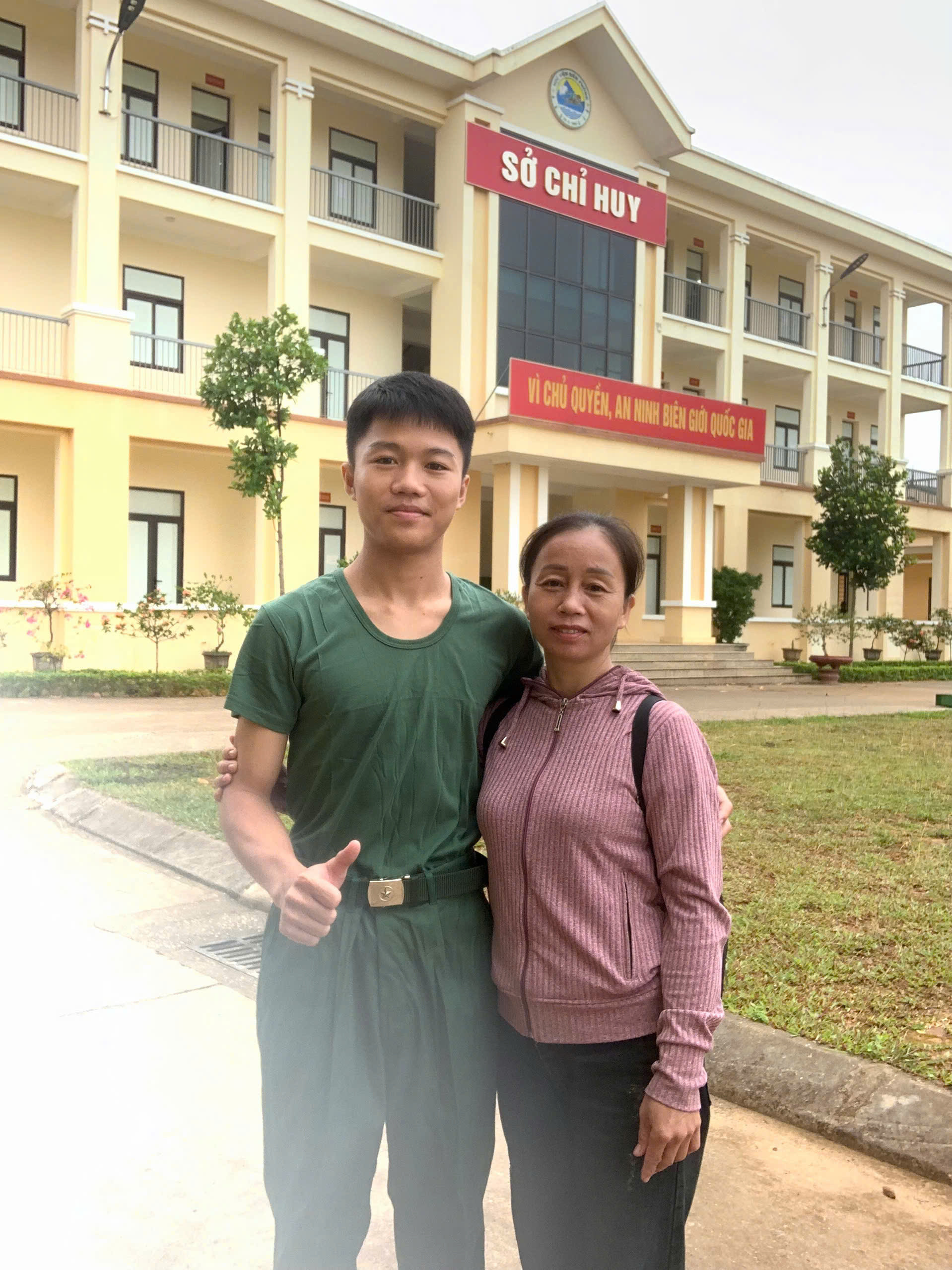 Trường quân đội đề nghị ĐH Vinh tiếp nhận thí sinh 29 điểm bị loại vì sức khỏe - Ảnh 1.