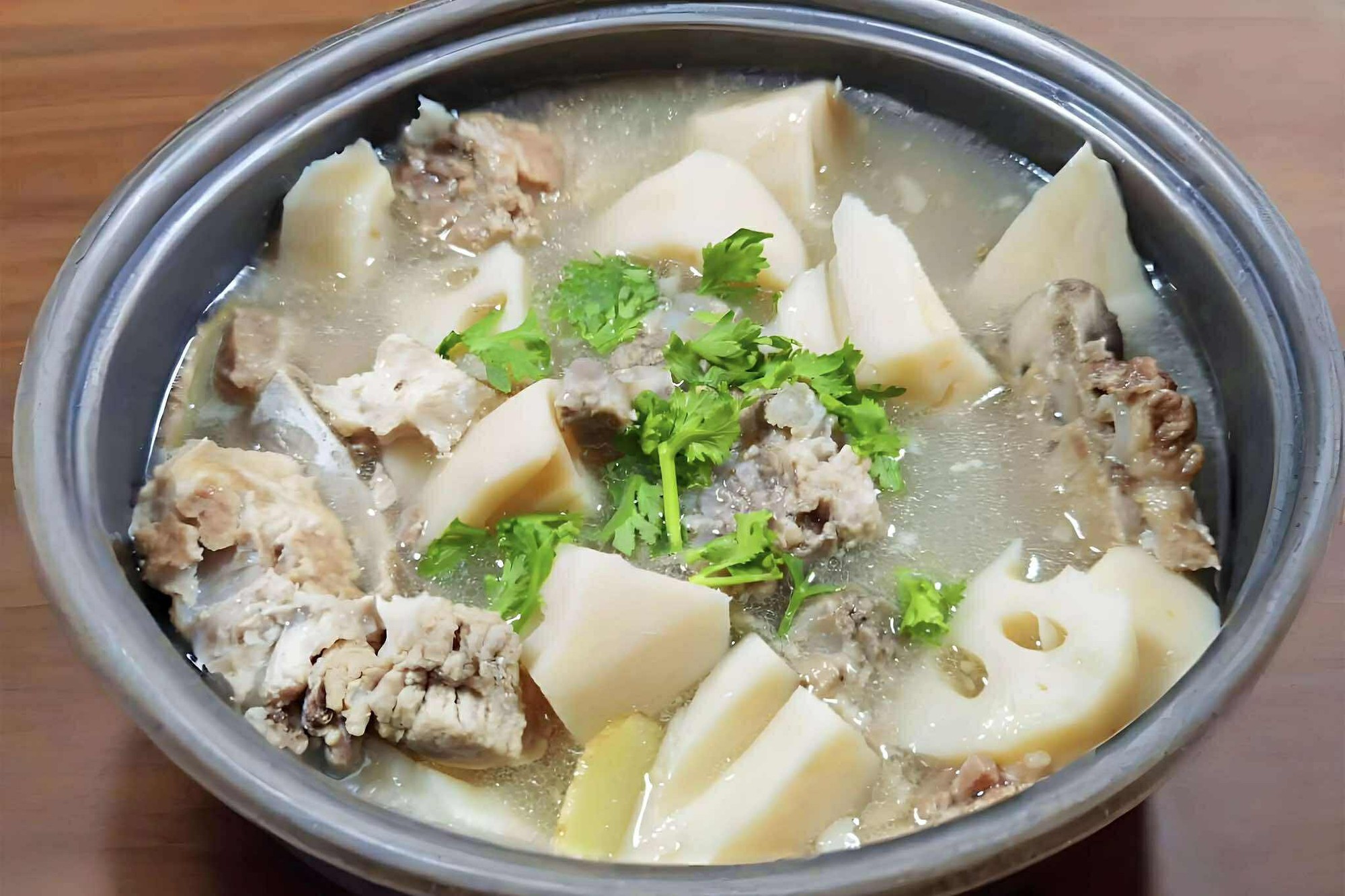 Hãy dùng 5 loại “rau an toàn”, không chứa thuốc trừ sâu để nấu 5 món ngon tốt cho sức khỏe trong mùa thu- Ảnh 25. Hãy dùng 5 loại “rau an toàn”, không chứa thuốc trừ sâu để nấu 5 món ngon tốt cho sức khỏe trong mùa thu- Ảnh 25.