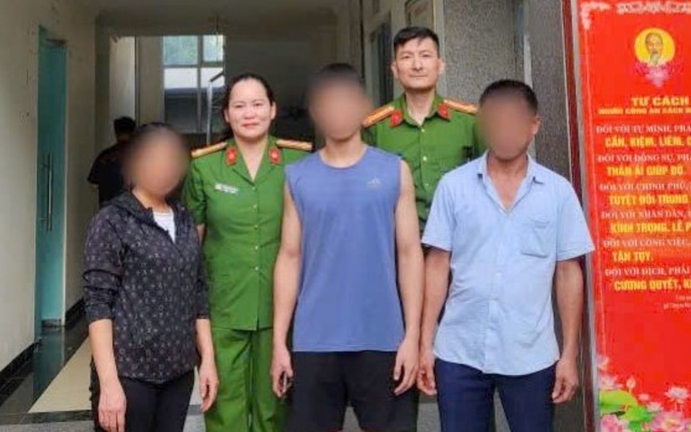 Hà Nội giải cứu nữ sinh khỏi bẫy lừa đảo giả danh Công an - Ảnh 2.