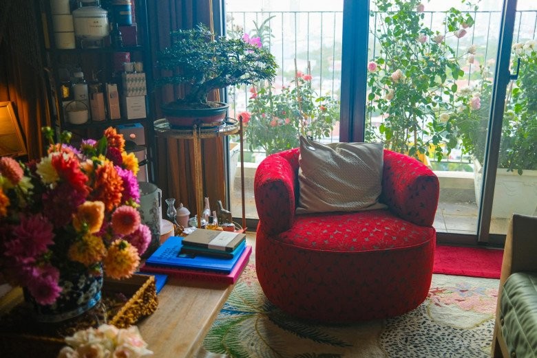 Lý Quí Khánh và nghệ thuật cắm hoa tại gia tộc giàu có nhất Việt Nam - Ảnh 10. Lý Quí Khánh và nghệ thuật cắm hoa tại gia tộc giàu có nhất Việt Nam - Ảnh 10.