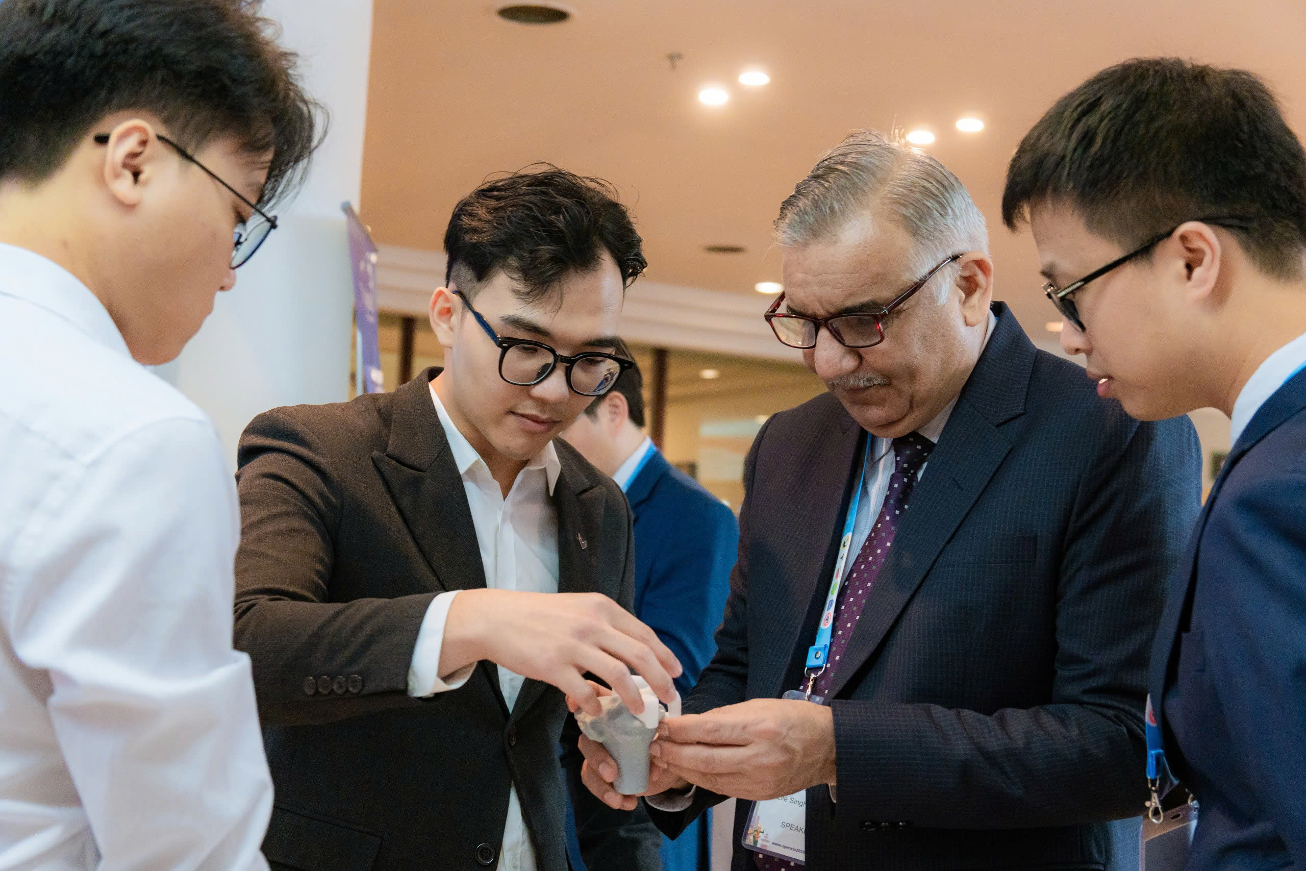 Chuyên gia quốc tế đánh giá thành tựu của Vinmec trong điều trị ung thư xương có ý nghĩa lớn với y học châu Á - Ảnh 3.