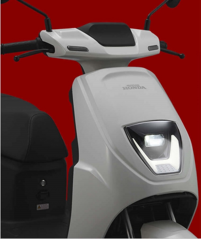 Xe máy điện giá 17 triệu đồng của Honda đẹp cổ điển chất ngang SH Mode, rẻ hơn Vision, xe số Wave Alpha - Ảnh 6. Xe máy điện giá 17 triệu đồng của Honda đẹp cổ điển chất ngang SH Mode, rẻ hơn Vision, xe số Wave Alpha - Ảnh 6.
