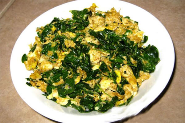 rau-chum-ngay-xao-trung-1760434121465-17604341219051928505334.jpg