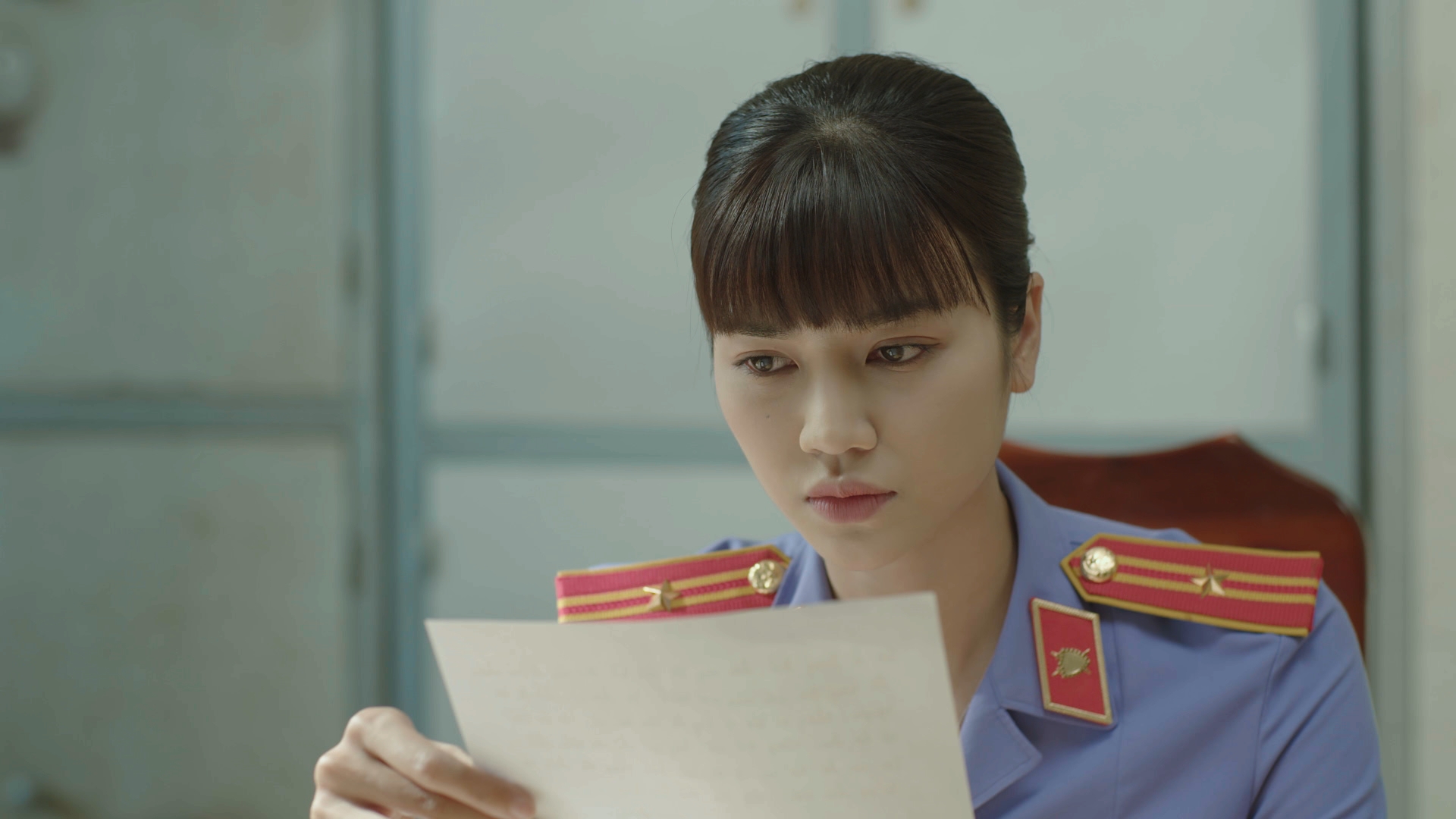 Dàn diễn viên từ chính đến phụ đều là 'nam thần', 'cực phẩm' của phim Lằn ranhtrong phim mới về sáp nhập, tinh gọn bộ máy - Ảnh 21. Dàn diễn viên từ chính đến phụ đều là 'nam thần', 'cực phẩm' của phim Lằn ranhtrong phim mới về sáp nhập, tinh gọn bộ máy - Ảnh 21.