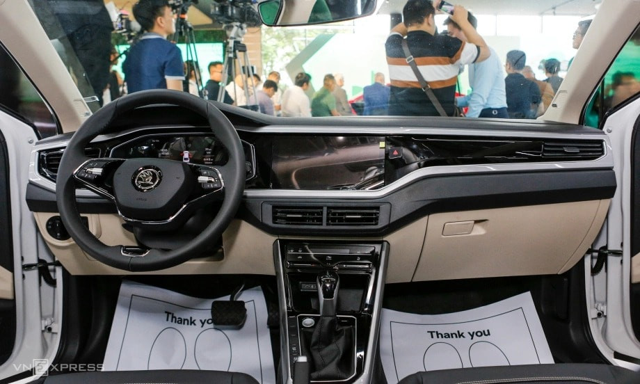 Sedan hạng B vừa bán ở Việt Nam đã giảm sốc tới 50 triệu đồng, sánh ngang Toyota Vios, Honda City, rẻ chỉ như Kia Morning - Ảnh 3. Sedan hạng B vừa bán ở Việt Nam đã giảm sốc tới 50 triệu đồng, sánh ngang Toyota Vios, Honda City, rẻ chỉ như Kia Morning - Ảnh 3.