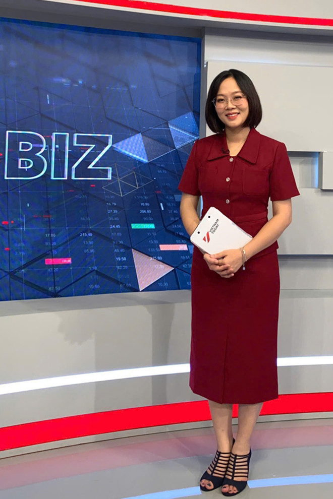 Nữ BTV nói tiếng Anh như gió được tuyển thẳng vào VTV là ai? - Ảnh 3. Nữ BTV nói tiếng Anh như gió được tuyển thẳng vào VTV là ai? - Ảnh 3.