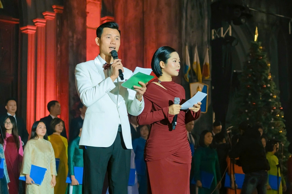Nữ BTV nói tiếng Anh như gió được tuyển thẳng vào VTV là ai? - Ảnh 17. Nữ BTV nói tiếng Anh như gió được tuyển thẳng vào VTV là ai? - Ảnh 17.