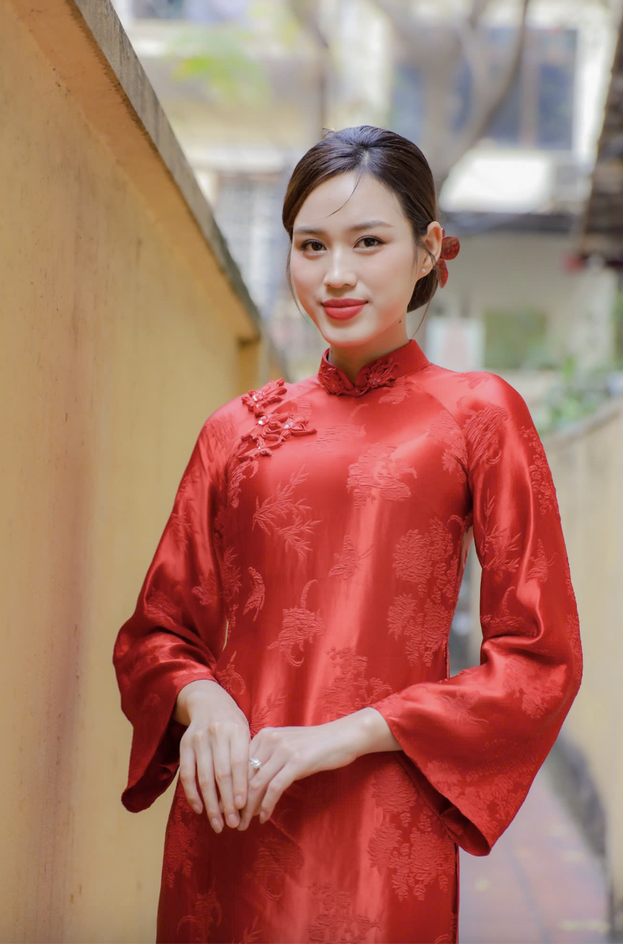 Đỗ Thị Hà kết hôn với doanh nhân Viết Vương: Hôn lễ gây xôn xao mạng xã hội - Ảnh 3. Đỗ Thị Hà kết hôn với doanh nhân Viết Vương: Hôn lễ gây xôn xao mạng xã hội - Ảnh 3.