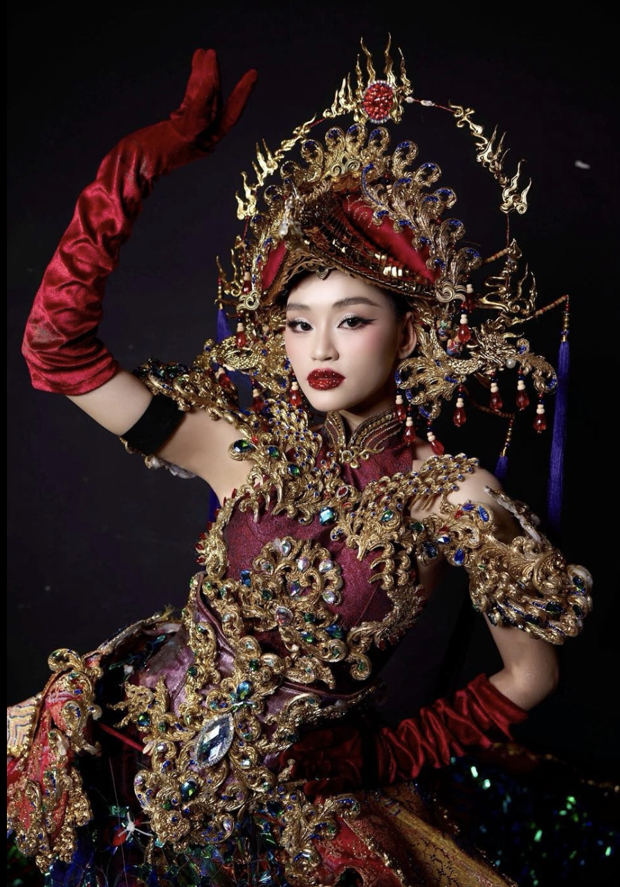 Video trang phục dân tộc của Yến Nhi hút 35 triệu lượt xem - Ảnh 2. Video trang phục dân tộc của Yến Nhi hút 35 triệu lượt xem - Ảnh 2.