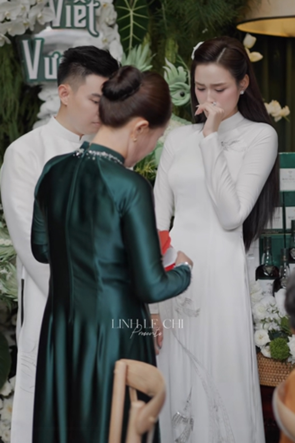 Bố chồng Đỗ Thị Hà là ai - Ảnh 4. Bố chồng Đỗ Thị Hà là ai - Ảnh 4.
