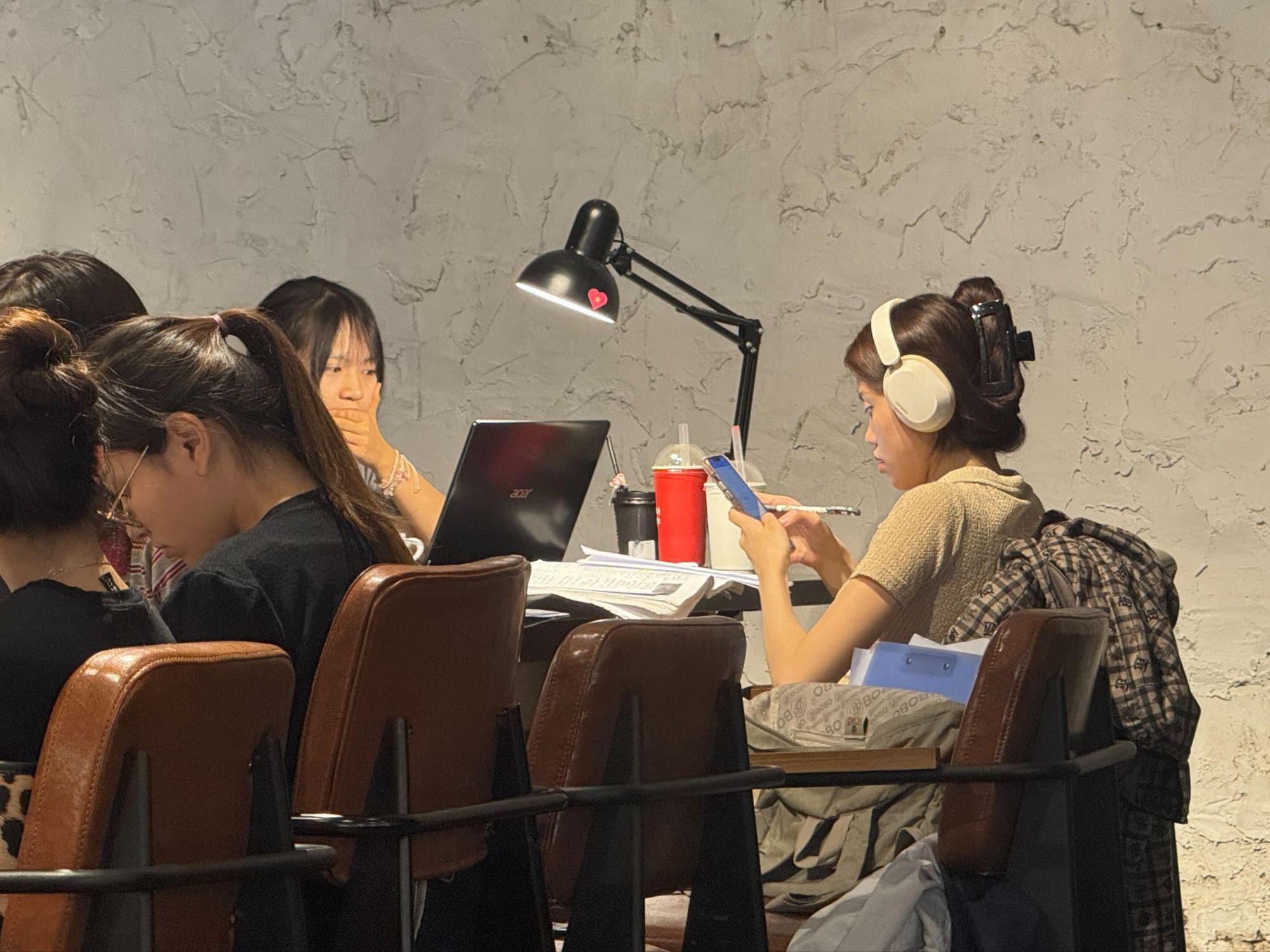 Cà phê học tập – xu hướng kinh doanh kết hợp giáo dục - Ảnh 4. Cà phê học tập – xu hướng kinh doanh kết hợp giáo dục - Ảnh 4.