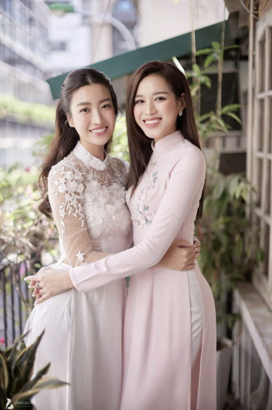Đỗ Mỹ Linh tiết lộ bí mật thú vị về Đỗ Thị Hà trong lễ ăn hỏi - Ảnh 5. Đỗ Mỹ Linh tiết lộ bí mật thú vị về Đỗ Thị Hà trong lễ ăn hỏi - Ảnh 5.