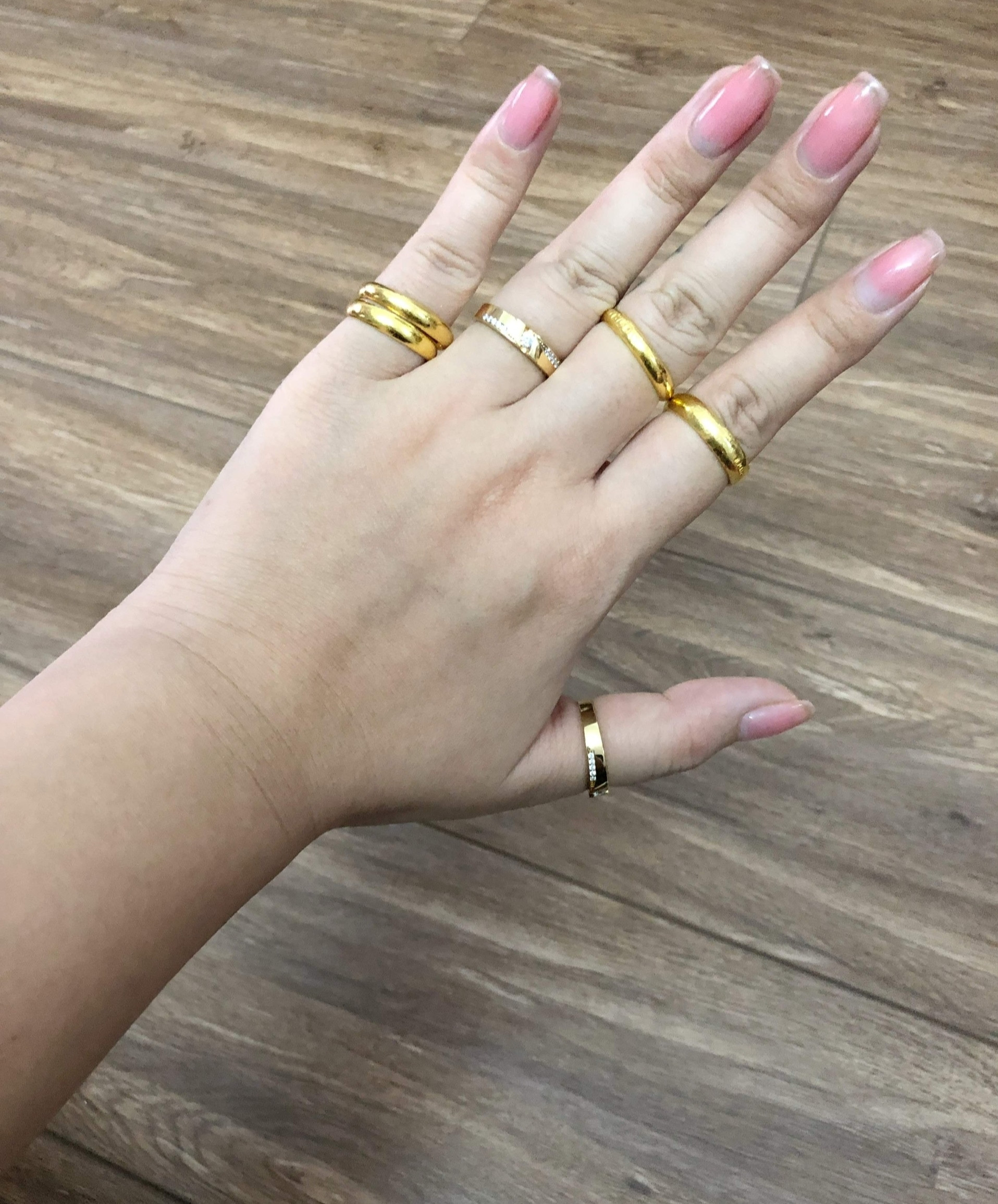 Mẹ chồng đòi lại phong bì và 5 chỉ vàng cưới, lý do khiến dâu mới ngã ngửa - Ảnh 2. Mẹ chồng đòi lại phong bì và 5 chỉ vàng cưới, lý do khiến dâu mới ngã ngửa - Ảnh 2.