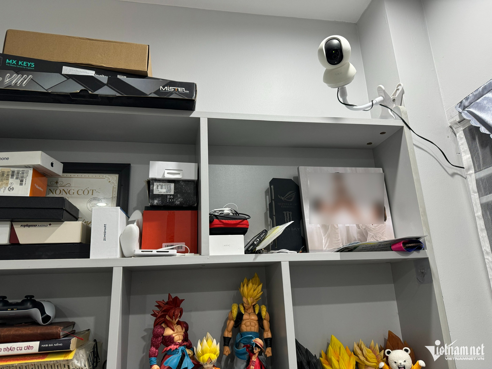 Chồng giàu lắp 6 camera trong nhà, vợ uất ức khi biết lý do thực sự - Ảnh 1. Chồng giàu lắp 6 camera trong nhà, vợ uất ức khi biết lý do thực sự - Ảnh 1.
