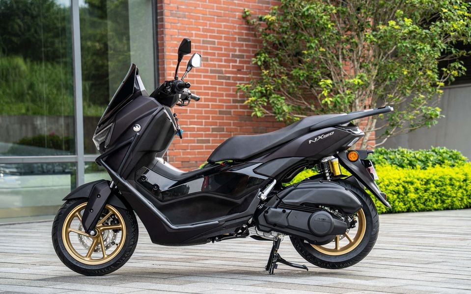 Xe ga 150cc giá rẻ chỉ 29 , 5 triệu đồng , trang bị vượt trội như Honda SH - Ảnh 7. Xe ga 150cc giá rẻ chỉ 29 , 5 triệu đồng , trang bị vượt trội như Honda SH - Ảnh 7.