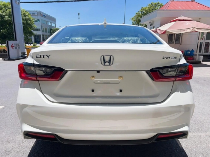 Giá xe Honda City giảm sốc, thấp kỷ lục, Hyundai Accent, Toyota Vios chạy đua so doanh số - Ảnh 4.