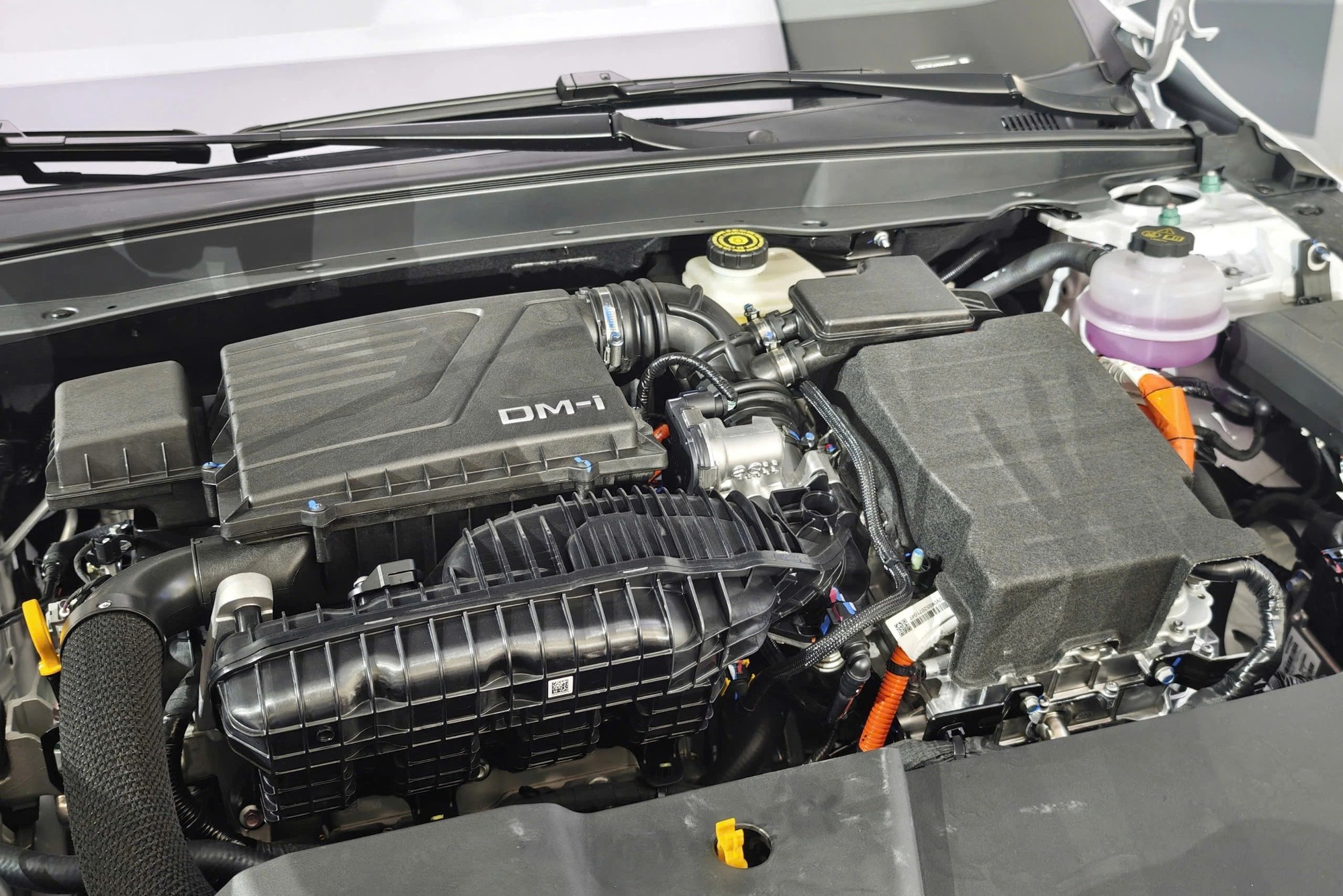 Sedan hạng C giá 696 triệu đồng bán ở Việt Nam mạnh nhất phân khúc, rẻ hơn hẳn Honda City - Ảnh 4. Sedan hạng C giá 696 triệu đồng bán ở Việt Nam mạnh nhất phân khúc, rẻ hơn hẳn Honda City - Ảnh 4.