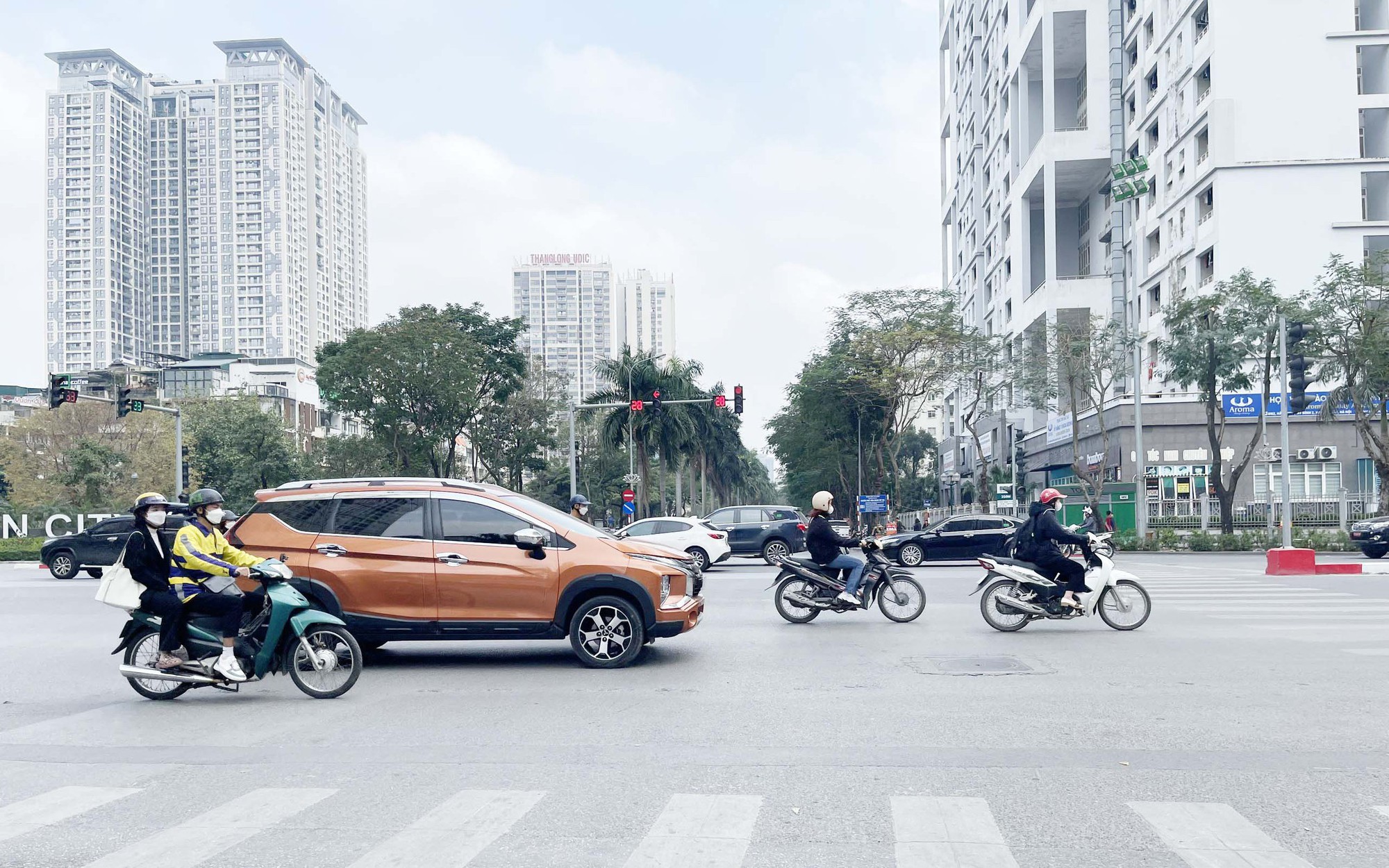Thời tiết Hà Nội hôm nay: Nhiệt độ Thủ đô hạ thấp nhất bao nhiêu khi không khí lạnh liên tiếp tràn về?