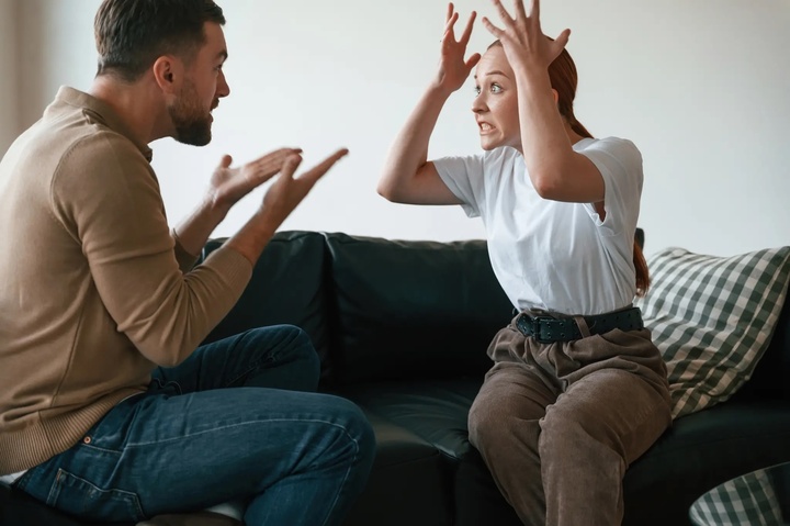 'Thủ phạm' gây ra các cuộc cãi vã của các cặp đôi sống chung - Ảnh 4. 'Thủ phạm' gây ra các cuộc cãi vã của các cặp đôi sống chung - Ảnh 4.