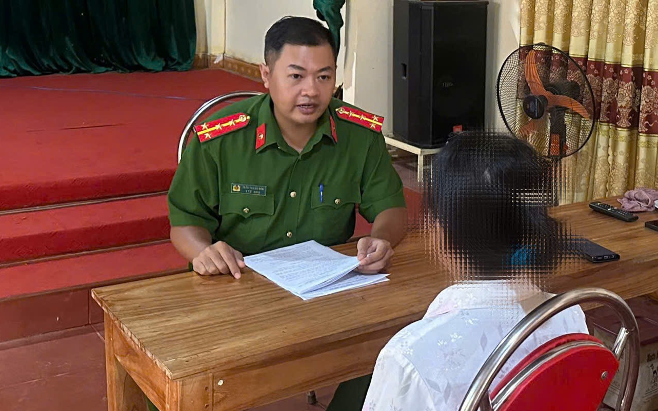 Hà Nội: TikToker có tiếng bị xử phạt vì đăng tin sai sự thật về vụ Công an đang điều tra - Ảnh 2. Hà Nội: TikToker có tiếng bị xử phạt vì đăng tin sai sự thật về vụ Công an đang điều tra - Ảnh 2.