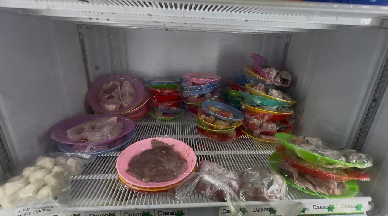 Lẩu 39.000 - 69.000 đồng "làm mưa làm gió" ở TP HCM - Ảnh 3. Lẩu 39.000 - 69.000 đồng "làm mưa làm gió" ở TP HCM - Ảnh 1.