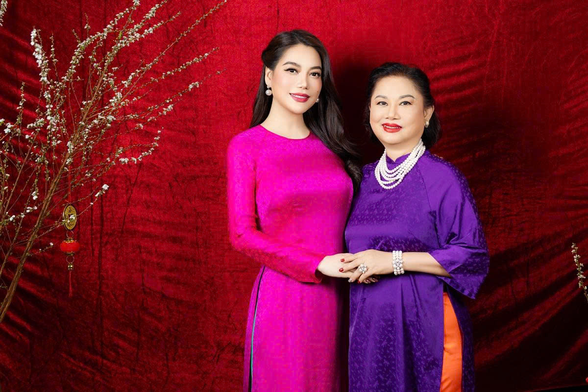 Mẹ Trương Ngọc Ánh, diễn viên ballet đẹp lừng lẫy một thời: U70 sống cùng con gái - Ảnh 1. Mẹ Trương Ngọc Ánh, diễn viên ballet đẹp lừng lẫy một thời: U70 sống cùng con gái - Ảnh 1.
