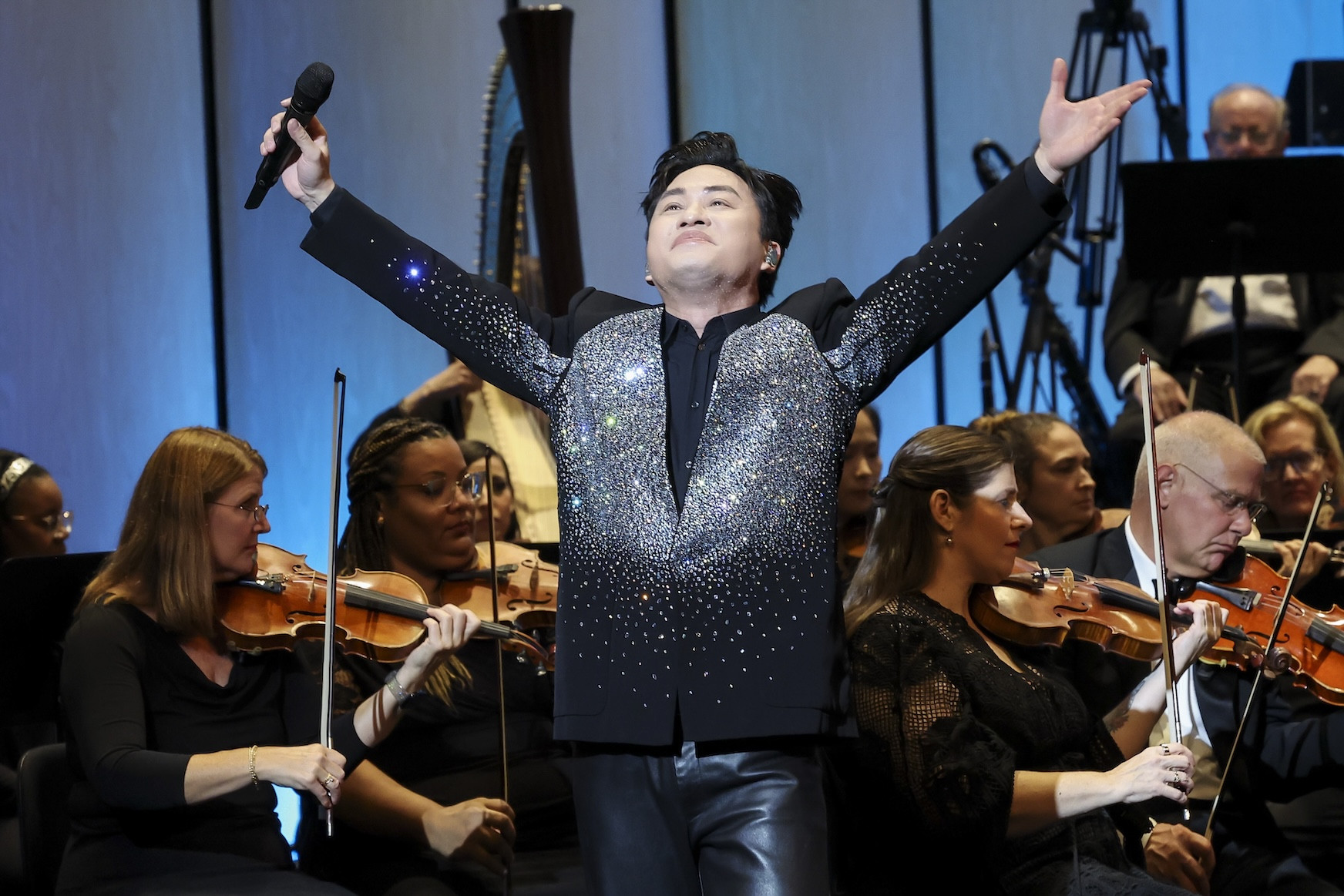 Á hậu Thanh Tú có cuộc sống ra sao sau 7 năm lấy chồng doanh nhân - Ảnh 4.