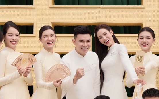 Vì sao Đỗ Mỹ Linh và nhiều người đẹp vắng bóng trong đám cưới của Đỗ Thị Hà?