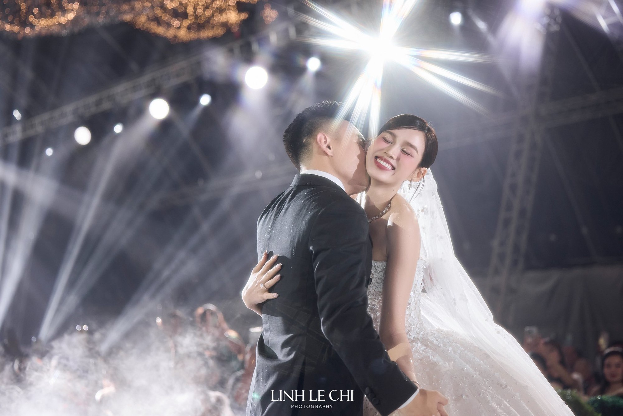 Trước khi làm dâu hào môn, Hoa hậu Nguyễn Thị Hà sống trong căn hộ thế nào? - Ảnh 2. Trước khi làm dâu hào môn, Hoa hậu Nguyễn Thị Hà sống trong căn hộ thế nào? - Ảnh 2.