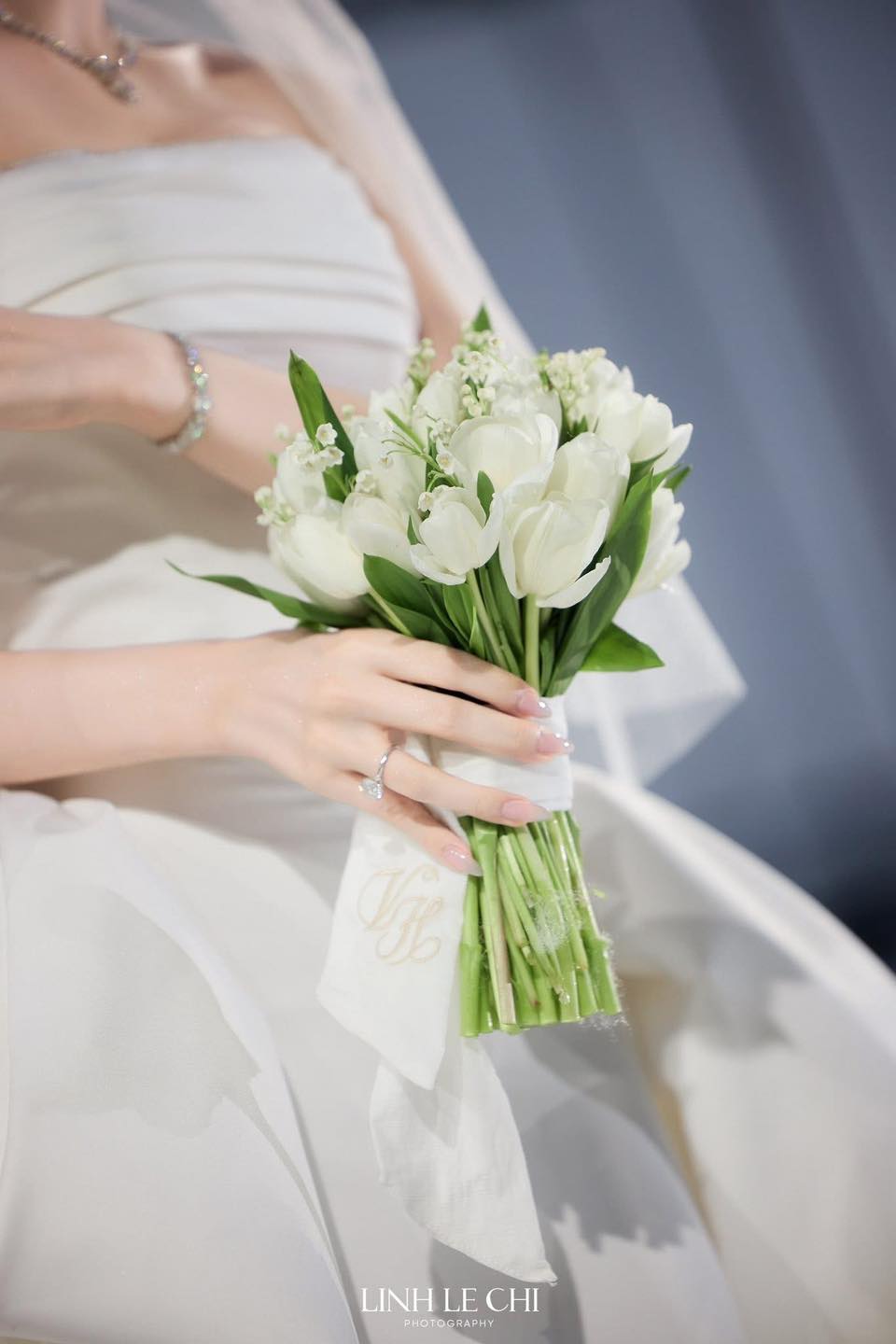 Bí mật phong thủy hoa cưới của Hoa hậu Đỗ Hà và Viết Vương - Ảnh 9. Bí mật phong thủy hoa cưới của Hoa hậu Đỗ Hà và Viết Vương - Ảnh 9.