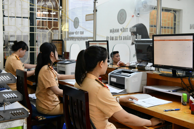 Bán xe nhưng chưa sang tên đổi chủ, làm sao 'thoát' phạt nguội từ camera AI? - Ảnh 3. Bán xe nhưng chưa sang tên đổi chủ, làm sao 'thoát' phạt nguội từ camera AI? - Ảnh 3.