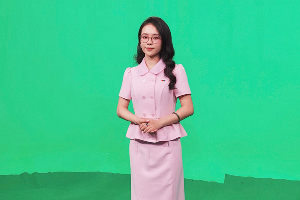mc-phuong-anh-001-3417-1761236579703-17612365800451076055166.jpg