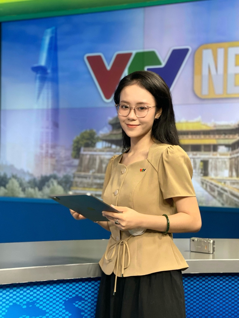 mc-phuong-anh-003-3415-1761236573992-1761236577203465437320.jpg