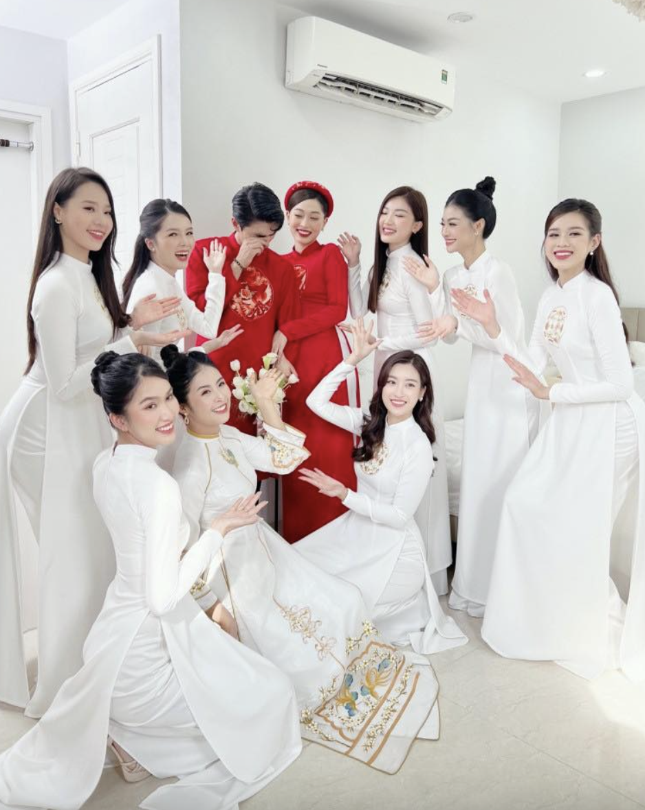 Đám cưới Đỗ Thị Hà vắng bóng Đỗ Mỹ Linh và nhiều người đẹp showbiz - Ảnh 6. Đám cưới Đỗ Thị Hà vắng bóng Đỗ Mỹ Linh và nhiều người đẹp showbiz - Ảnh 6.