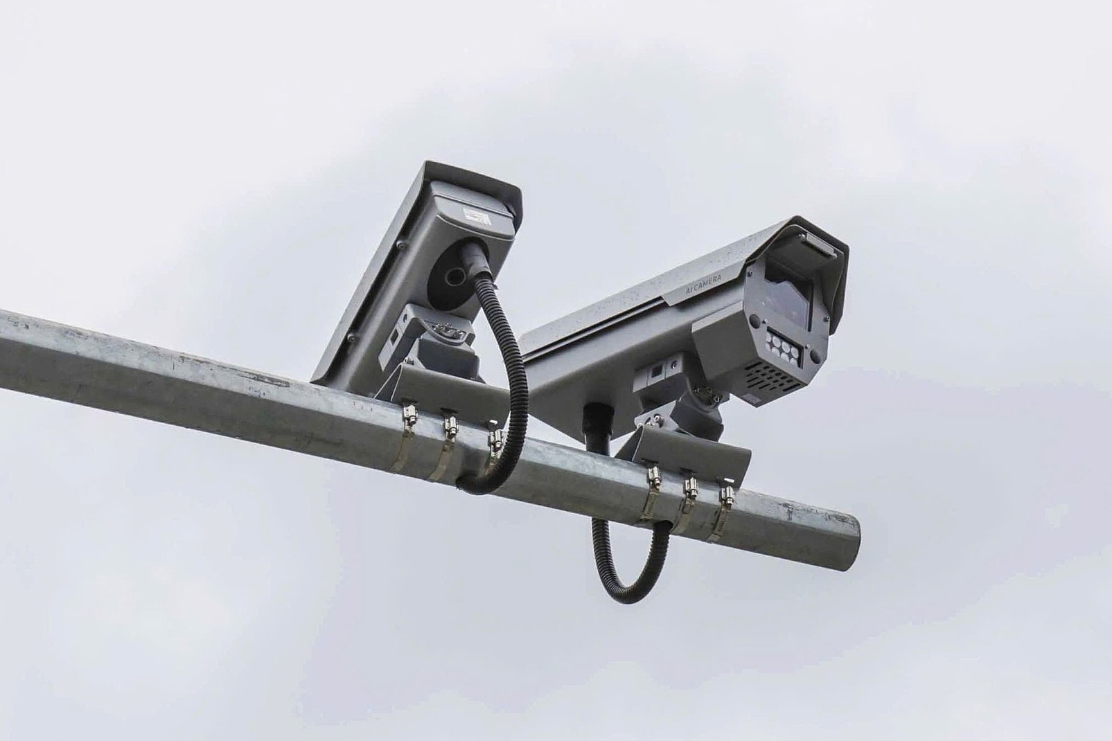 Tài xế che biển số xe , camera AI có thể phát hiện vi phạm không? - Ảnh 1.