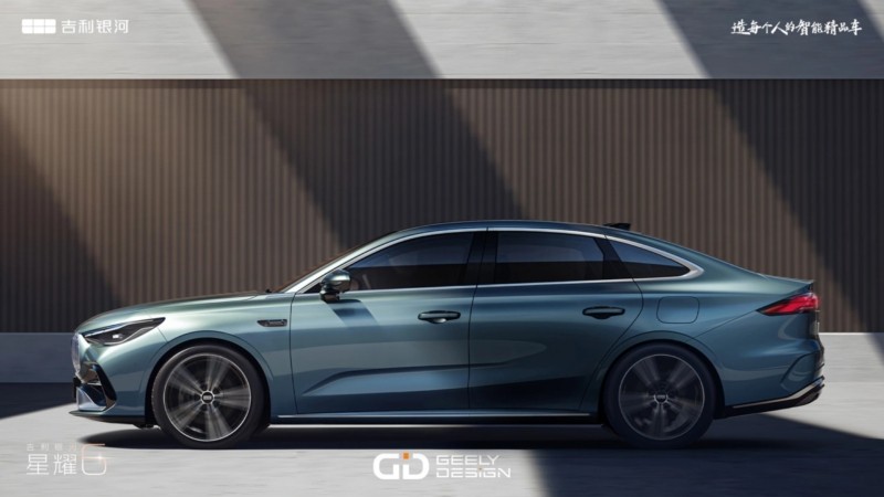 Sedan hạng C hybrid giá 270 triệu đồng đẹp sang trọng, thiết kế hiện đại sánh ngang Honda Civic, rẻ hơn Kia Morning, Hyundai Grand i10 liệu có về Việt Nam? - Ảnh 4. Sedan hạng C hybrid giá 270 triệu đồng đẹp sang trọng, thiết kế hiện đại sánh ngang Honda Civic, rẻ hơn Kia Morning, Hyundai Grand i10 liệu có về Việt Nam? - Ảnh 4.