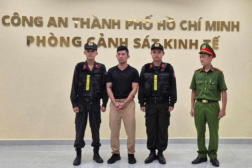 Cái kết đắng của Lương Bằng Quang - Ngân 98: Từ thị phi đến vòng lao lý - Ảnh 1. Cái kết đắng của Lương Bằng Quang - Ngân 98: Từ thị phi đến vòng lao lý - Ảnh 1.