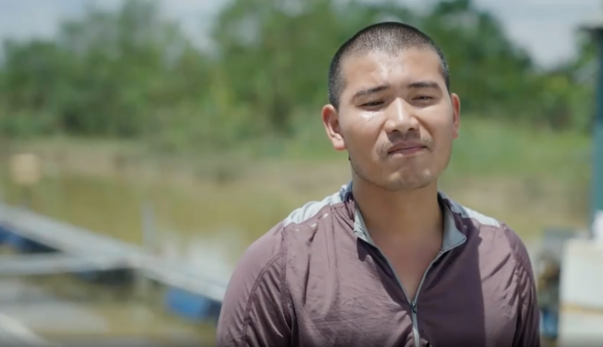 'Có anh, nơi ấy bình yên' tập cuối: Sóng gió đã qua, cuộc sống người dân bình yên trở lại - Ảnh 4. 'Có anh, nơi ấy bình yên' tập cuối: Sóng gió đã qua, cuộc sống người dân bình yên trở lại - Ảnh 4.