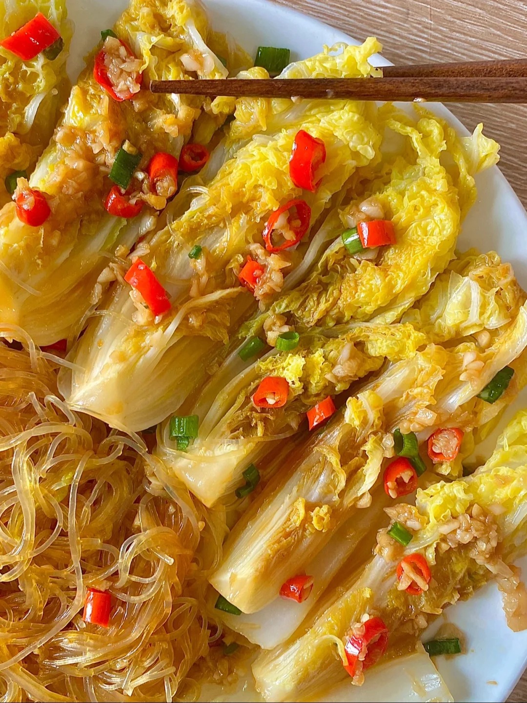 Ăn healthy lại tốt cho sức khỏe, đĩa rau đậm đà mà vẫn gọn eo: Cách làm cải thảo non sốt tỏi siêu hấp dẫn- Ảnh 4. Ăn healthy lại tốt cho sức khỏe, đĩa rau đậm đà mà vẫn gọn eo: Cách làm cải thảo non sốt tỏi siêu hấp dẫn- Ảnh 4.