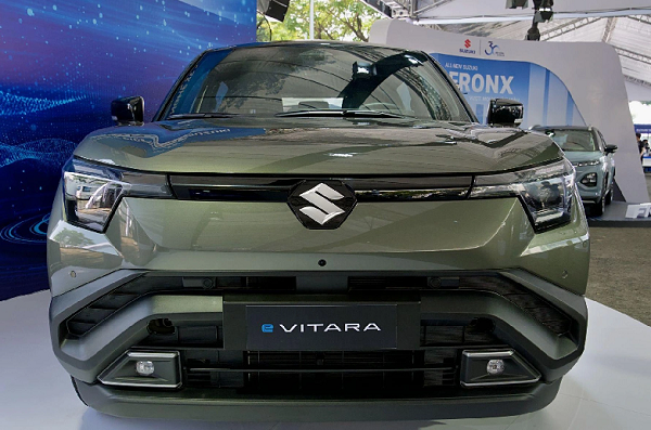 Giá cả thị trường ô tô Việt Nam: Những mẫu SUV và Sedan hấp dẫn nhất hiện nay - Ảnh 2. Giá cả thị trường ô tô Việt Nam: Những mẫu SUV và Sedan hấp dẫn nhất hiện nay - Ảnh 2.
