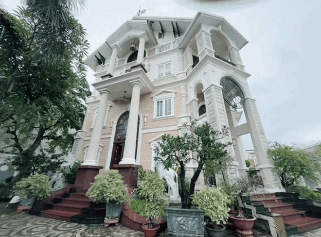 Biệt thự khủng ở Đồng Nai của nhà chồng Á hậu Chế Nguyễn Quỳnh Châu - Ảnh 2. Biệt thự khủng ở Đồng Nai của nhà chồng Á hậu Chế Nguyễn Quỳnh Châu - Ảnh 2.