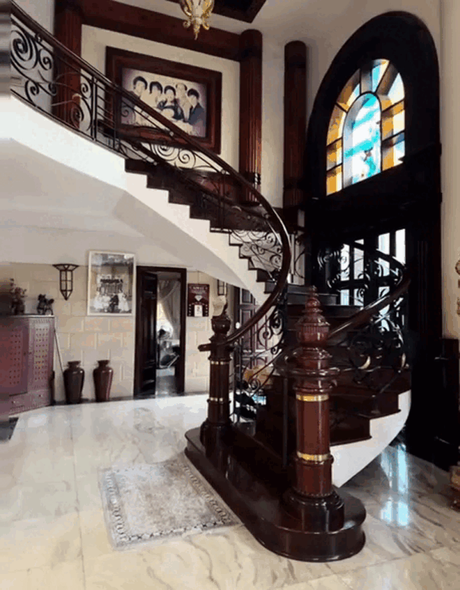 Biệt thự khủng ở Đồng Nai của nhà chồng Á hậu Chế Nguyễn Quỳnh Châu - Ảnh 8. Biệt thự khủng ở Đồng Nai của nhà chồng Á hậu Chế Nguyễn Quỳnh Châu - Ảnh 8.