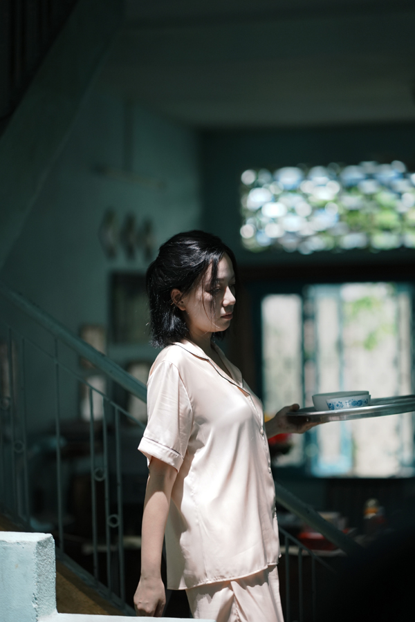 Băng Di Con gái Việt Hương trên phim hé lộ tình cảm 9 năm với bạn trai Việt kiều - Ảnh 2. Băng Di Con gái Việt Hương trên phim hé lộ tình cảm 9 năm với bạn trai Việt kiều - Ảnh 2.